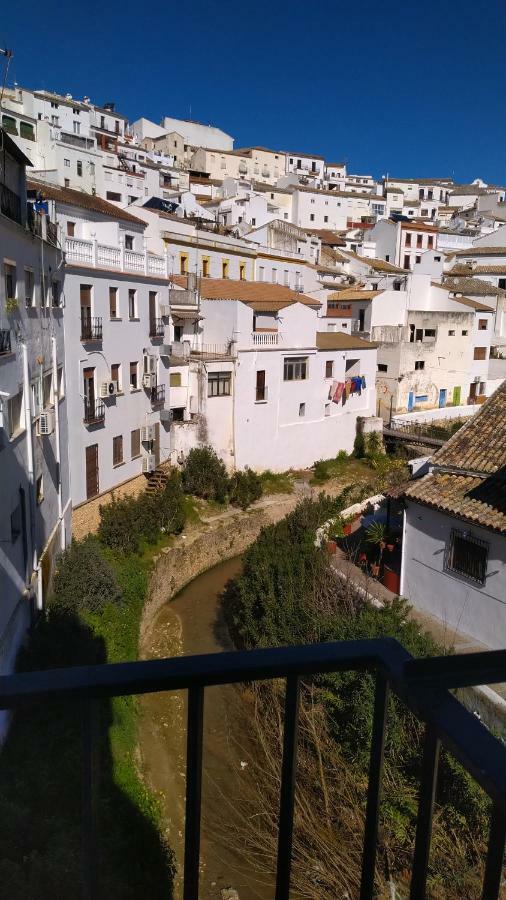 Apartamento Con Vistas Al Rio Lejlighed Setenil De Las Bodegas Eksteriør billede