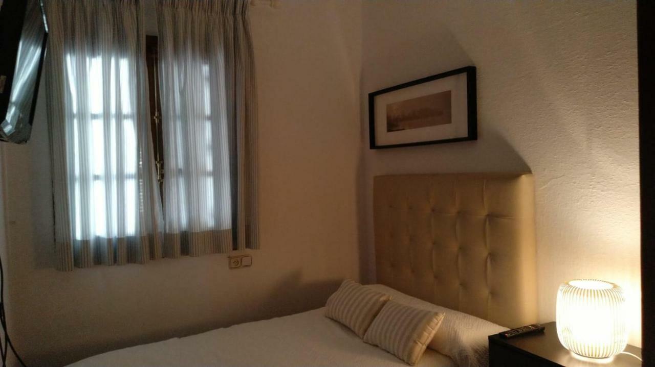 Apartamento Con Vistas Al Rio Lejlighed Setenil De Las Bodegas Eksteriør billede